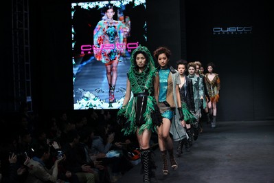 NOVOMANIA 2012于去年3月在上海世博展覽館舉行，展場(chǎng)總面積達(dá)25,000平方米，吸引了來(lái)自13個(gè)國(guó)家的117家參展商和13,000名專(zhuān)業(yè)觀眾